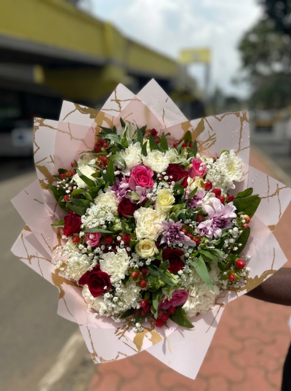 Mixed flowers Bouquet