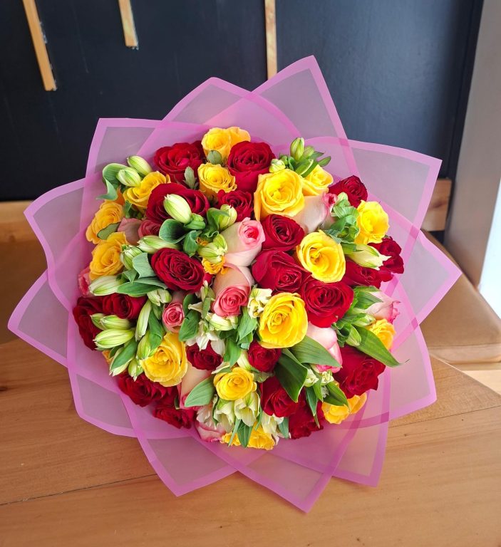 Astromelia Mixed Bouquet