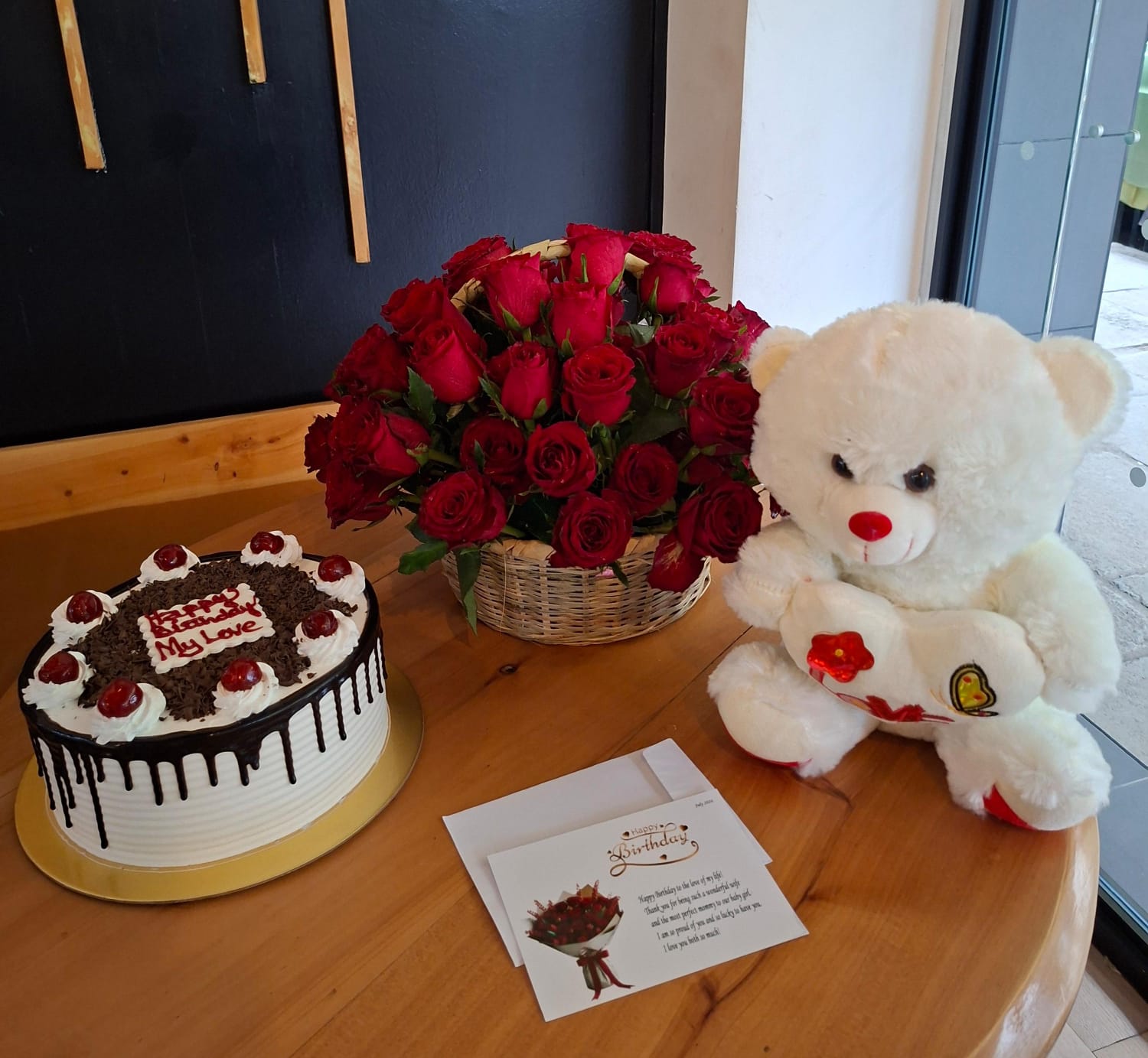 Flowers, Cake and teddy bear Combo Flowers, Cake and teddy bear Combo