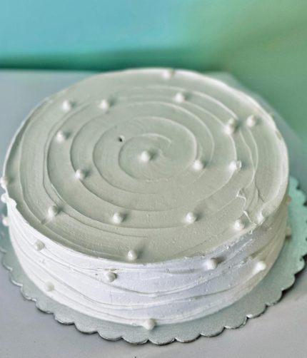 Vanilla Cake with Design
