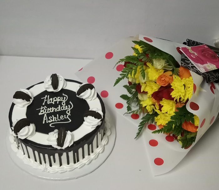 Flowers and oreo cake