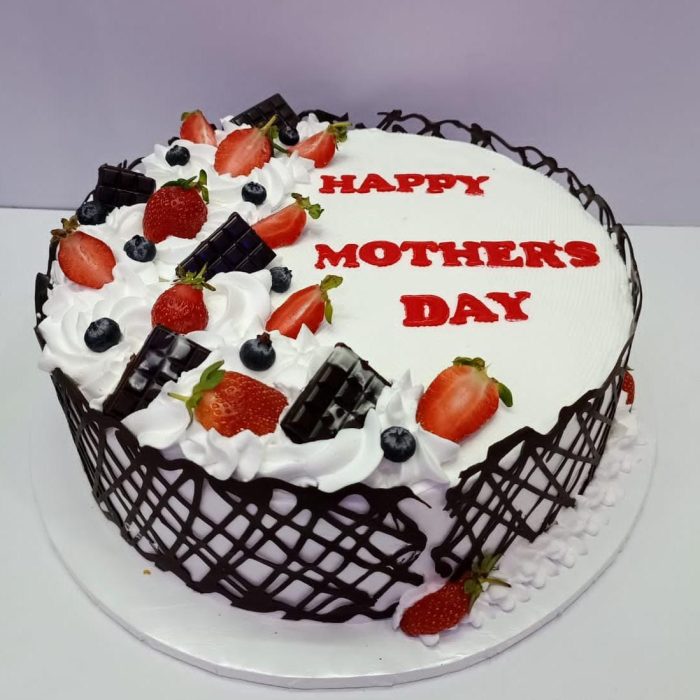 Blackforest Cake for mothers day