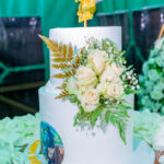Simple elegant Wedding cake