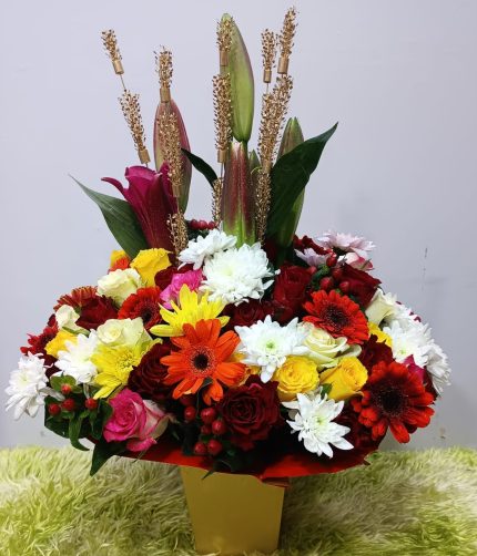Goden Vase Bouquet