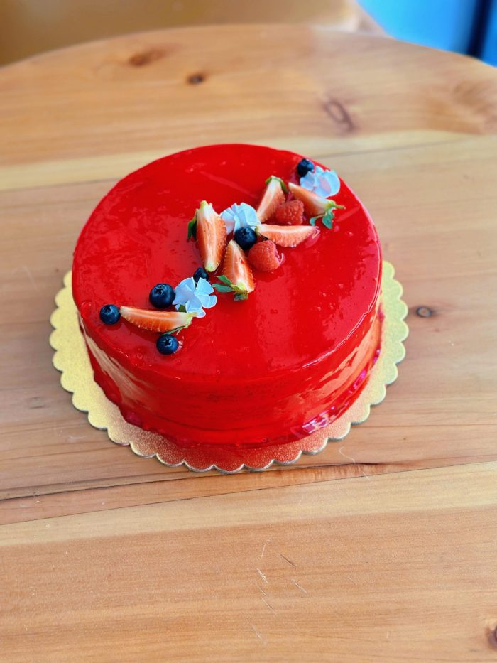 Red velvet cake 3 red velvet