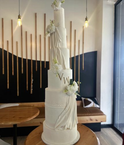 7 tiers Wedding cake