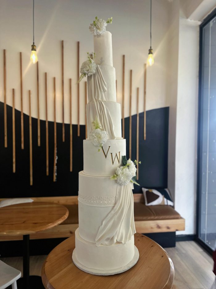 7 tiers Wedding cake