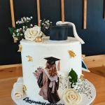 Graduation cake for Girl