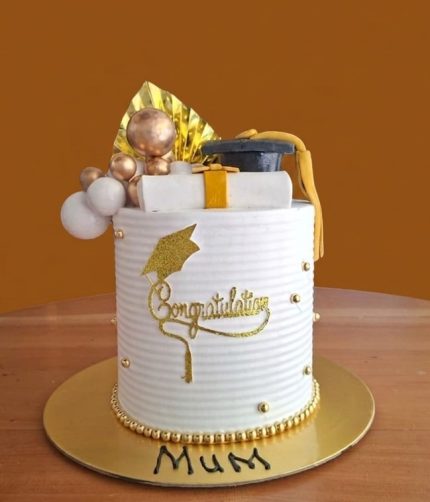 Graduation cake