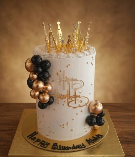 Tall Cake Queen Cake